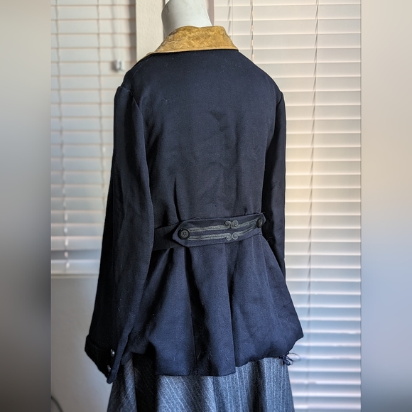 Vintage 1910s suit jacket - Picture 2 of 16